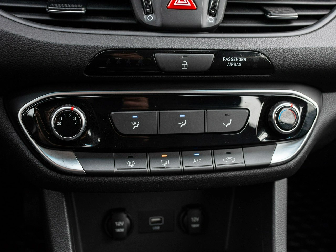 Hyundai i30 - Zdjęcie 16