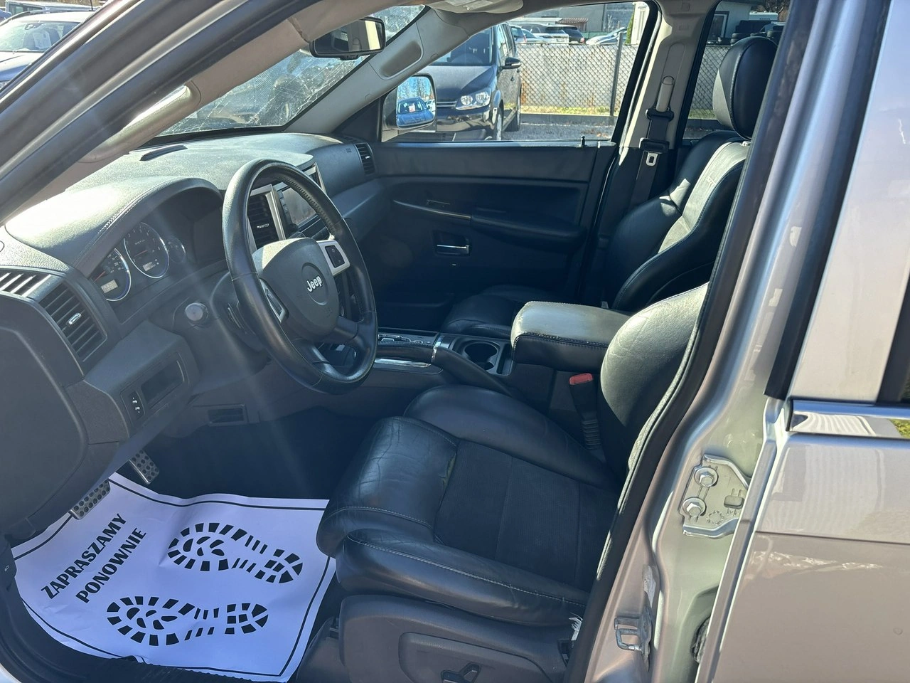 Jeep Grand Cherokee - Zdjęcie 10