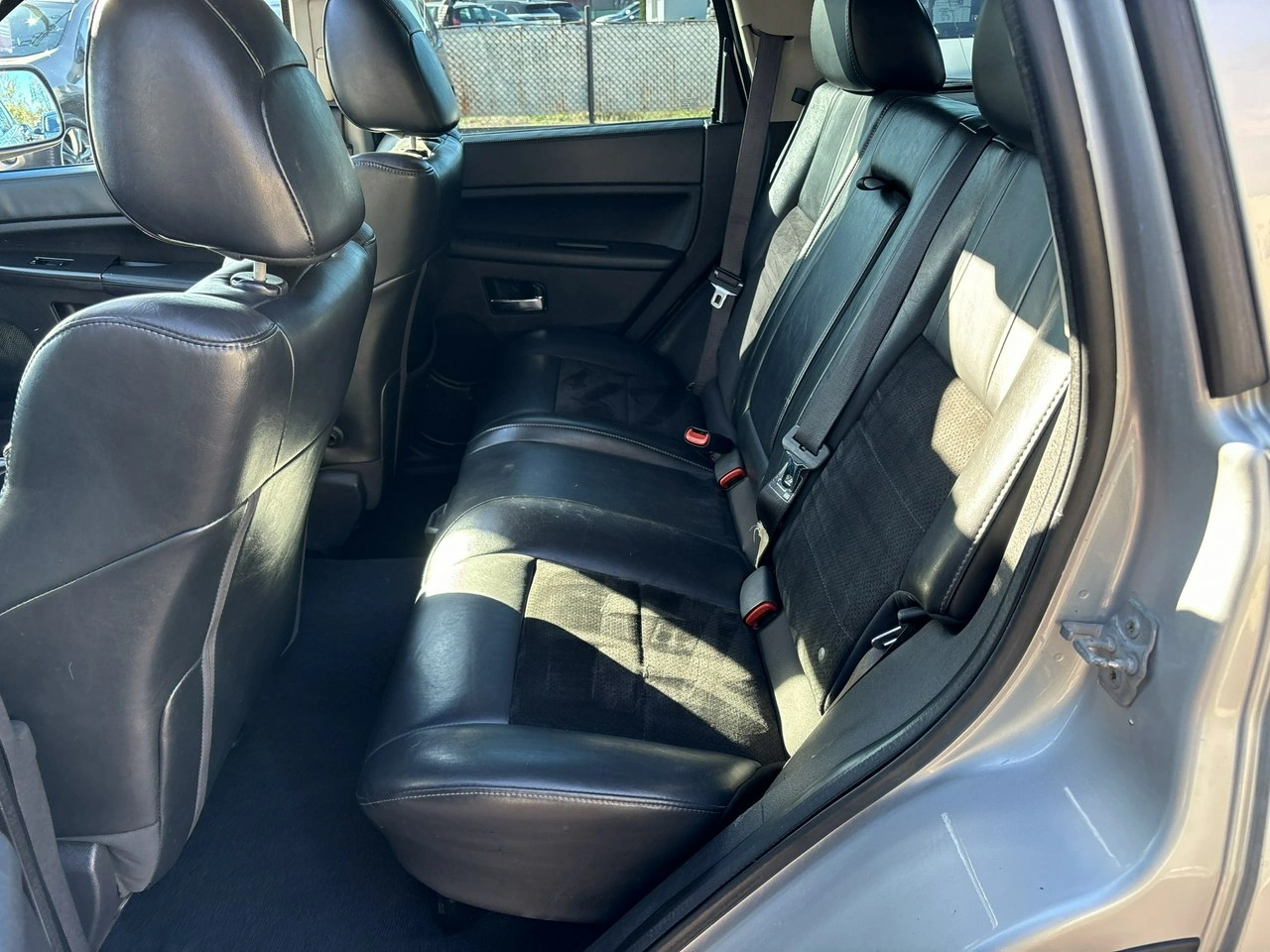 Jeep Grand Cherokee - Zdjęcie 18