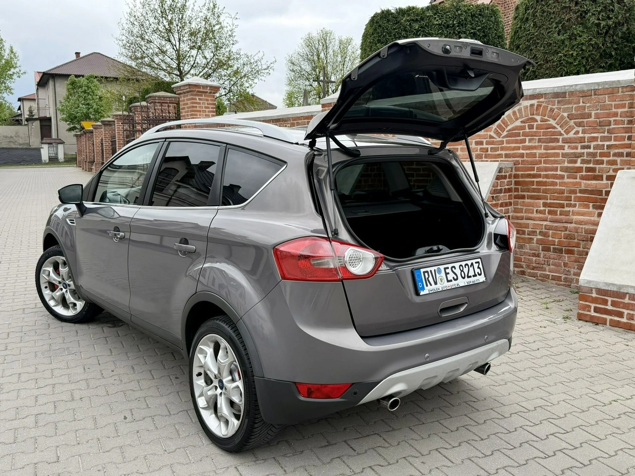 Ford Kuga - Zdjęcie 11