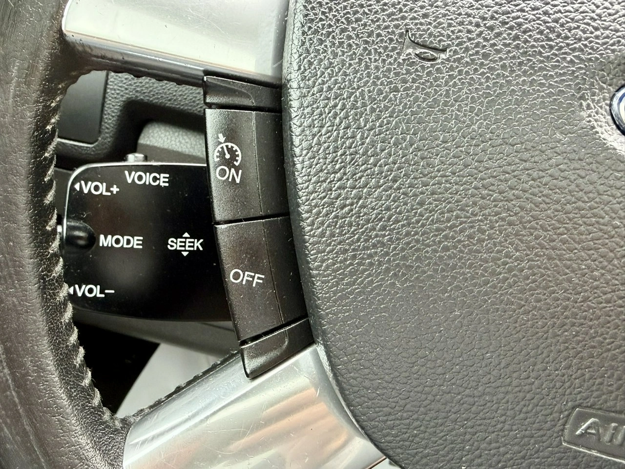 Ford Kuga - Zdjęcie 21