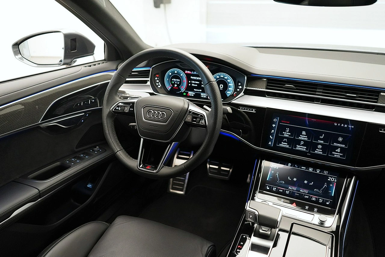 Audi A8 - Zdjęcie 23