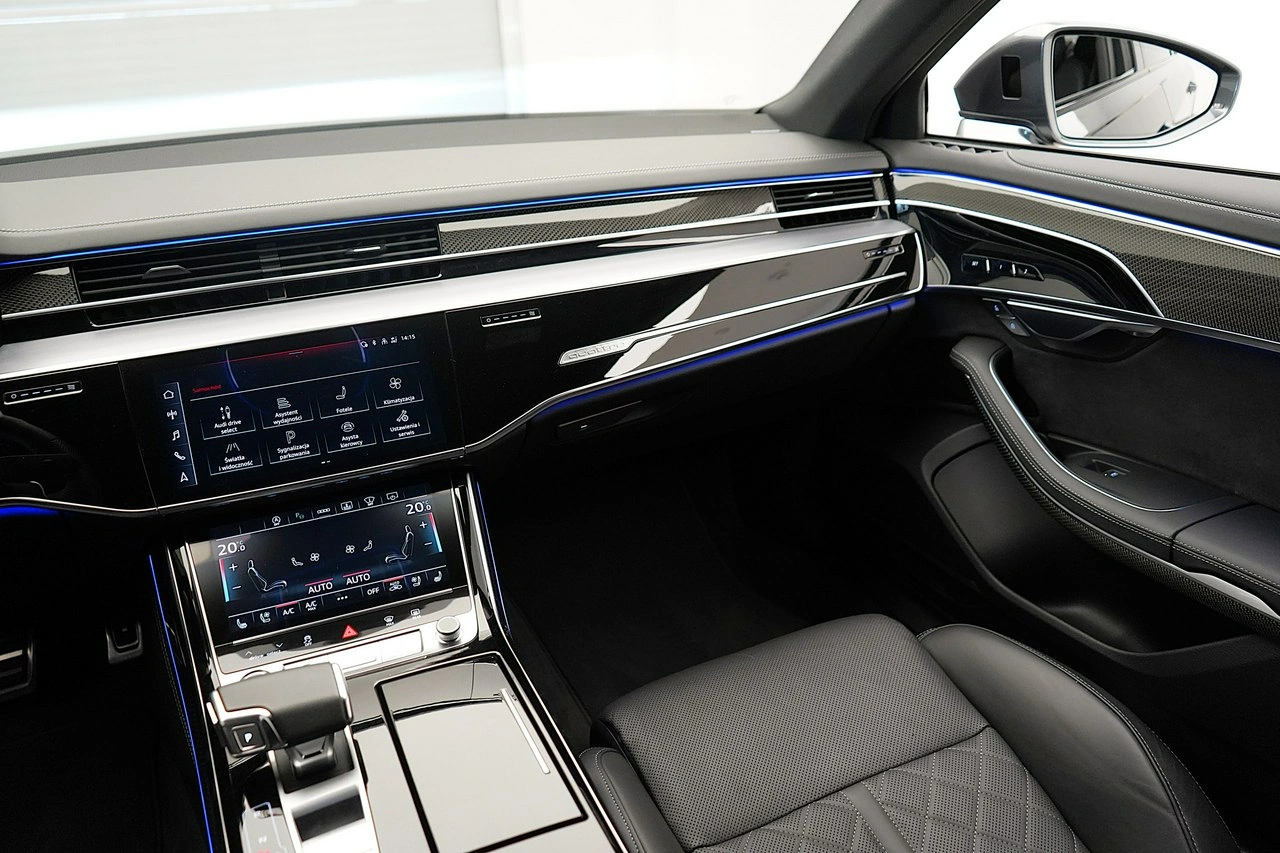 Audi A8 - Zdjęcie 25