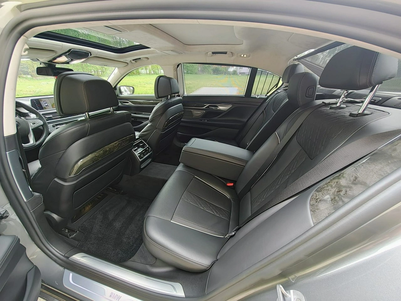 BMW 750 - Zdjęcie 13