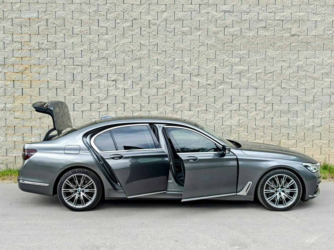 BMW 750 - Zdjęcie 7
