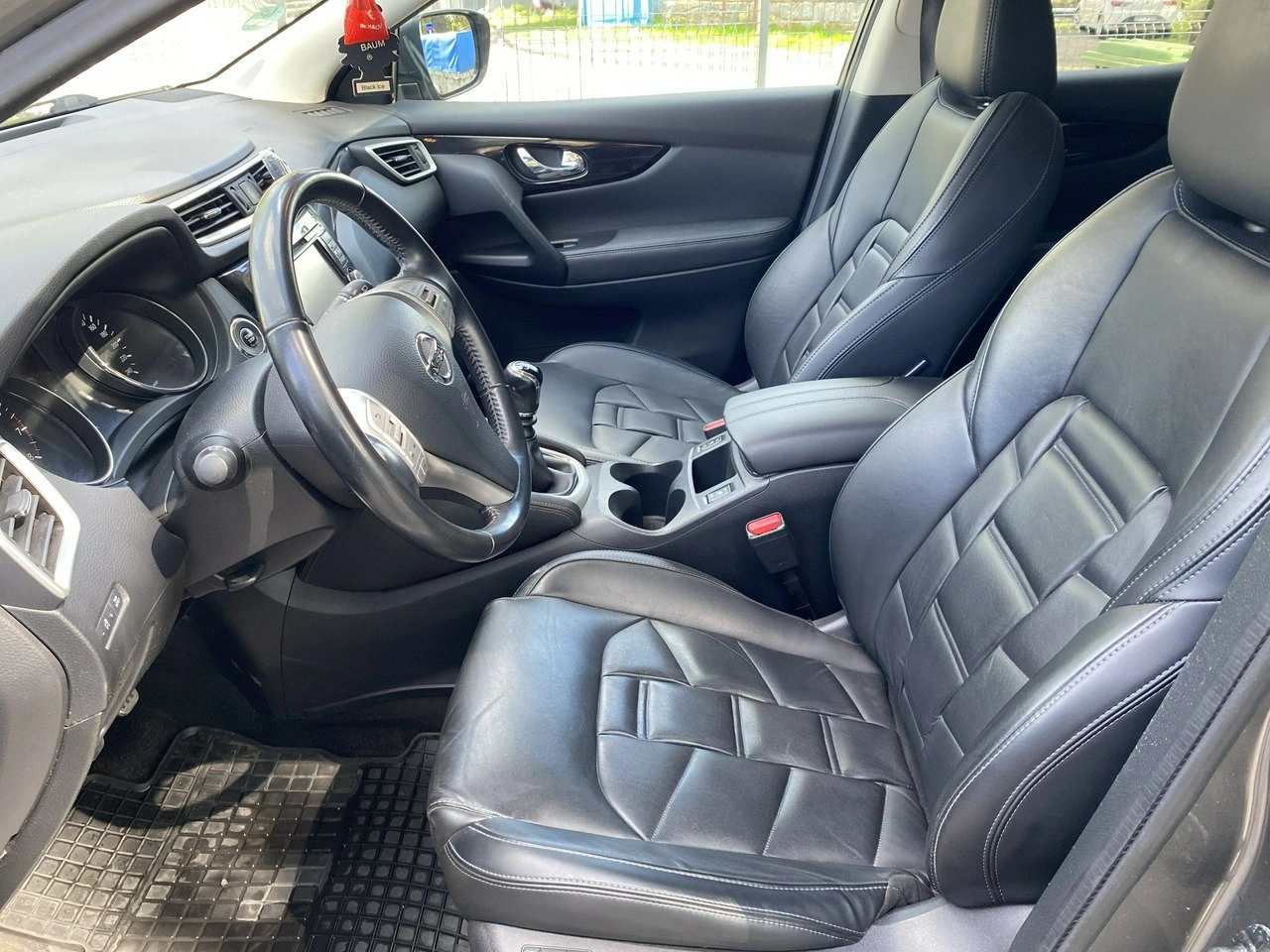 Nissan Qashqai - Zdjęcie 9