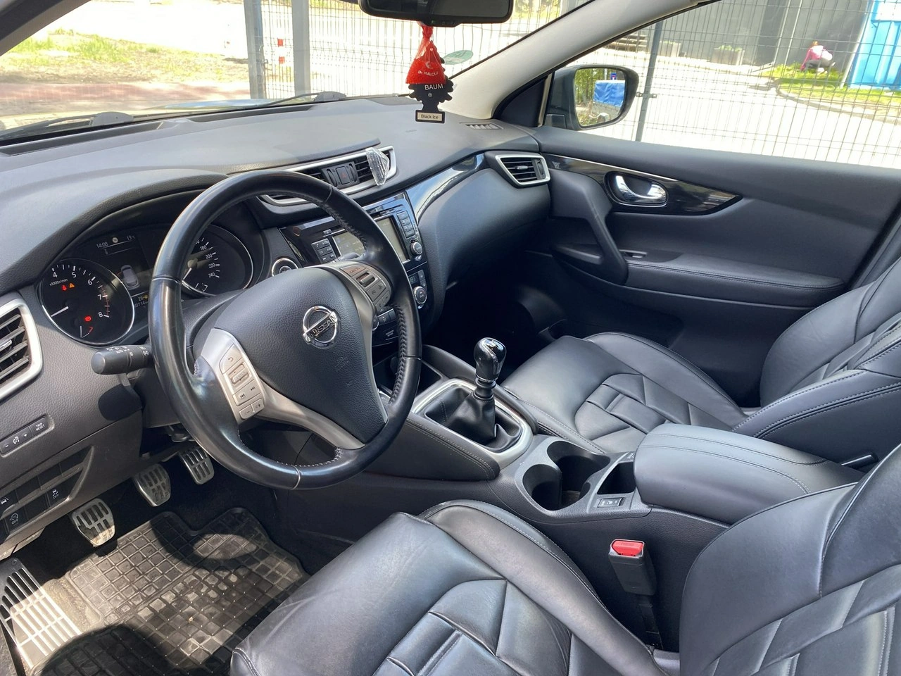 Nissan Qashqai - Zdjęcie 8