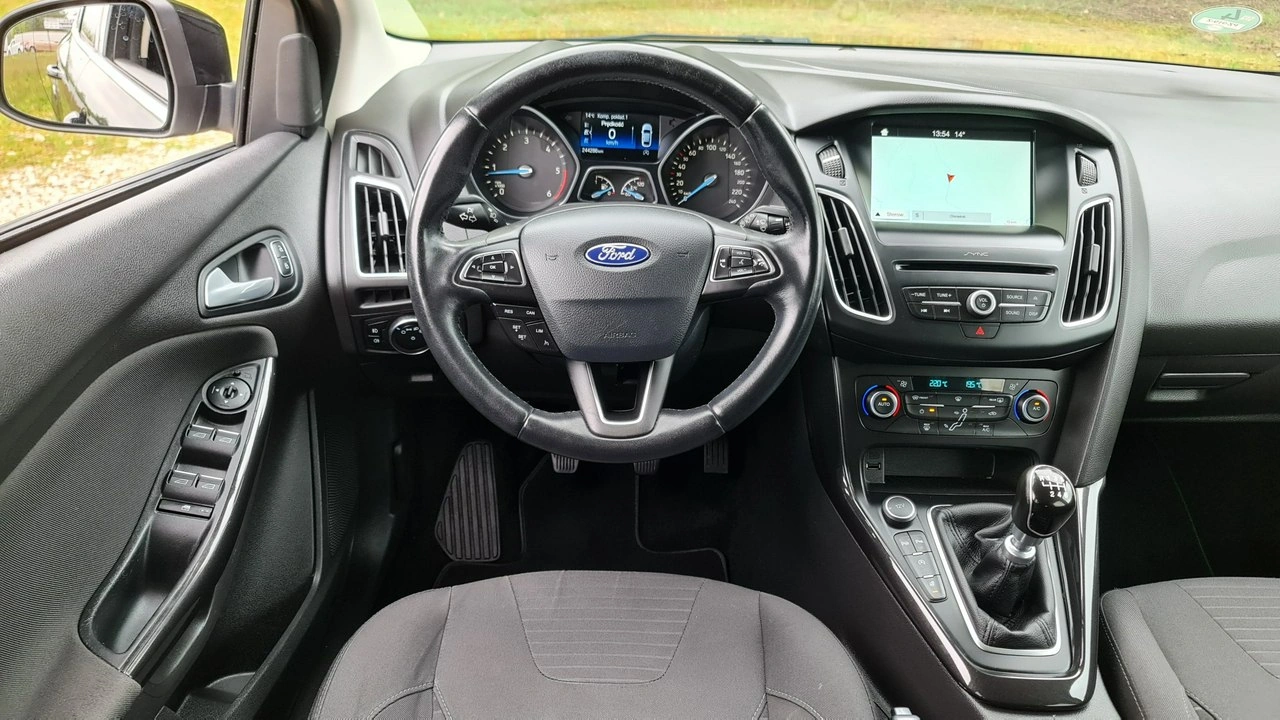 Ford Focus - Zdjęcie 15