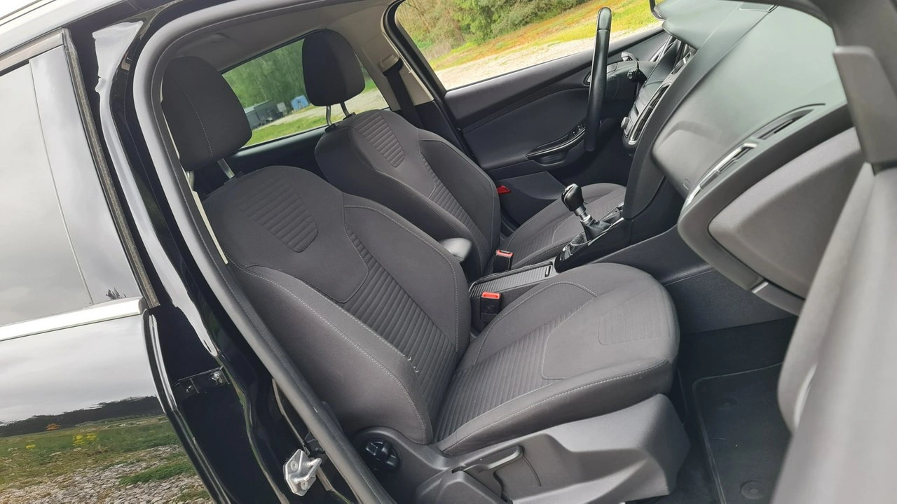 Ford Focus - Zdjęcie 6