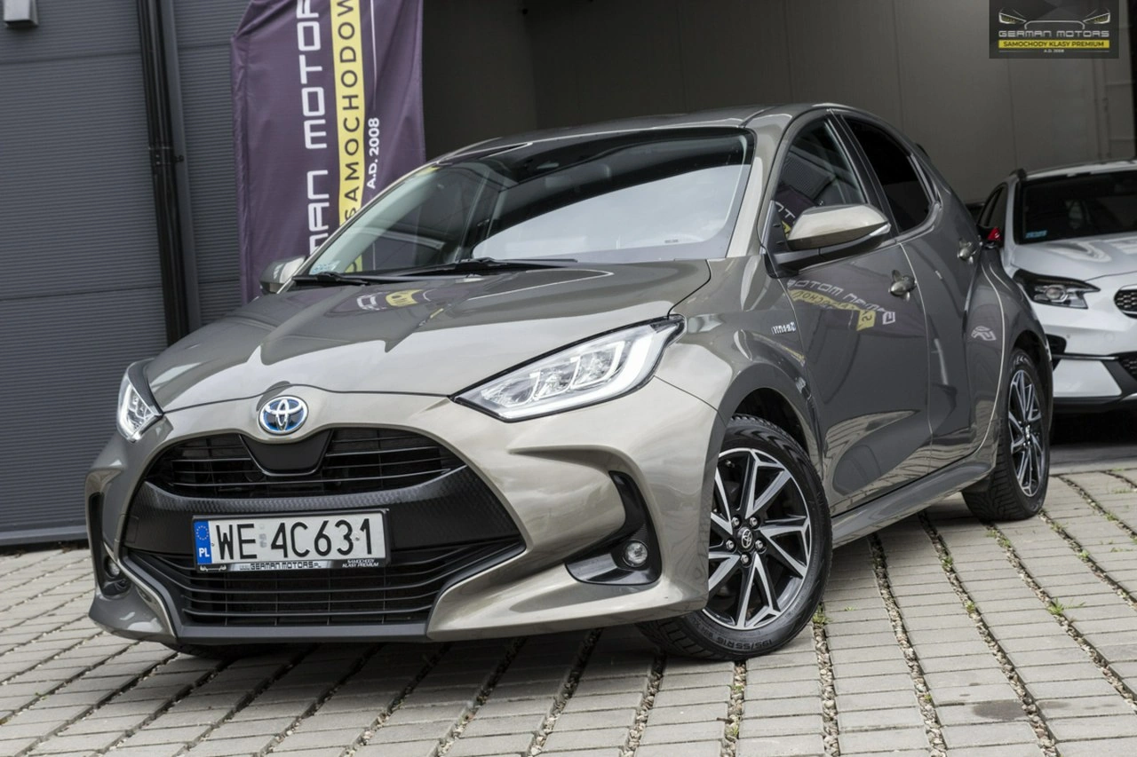 Toyota Yaris - Zdjęcie 2