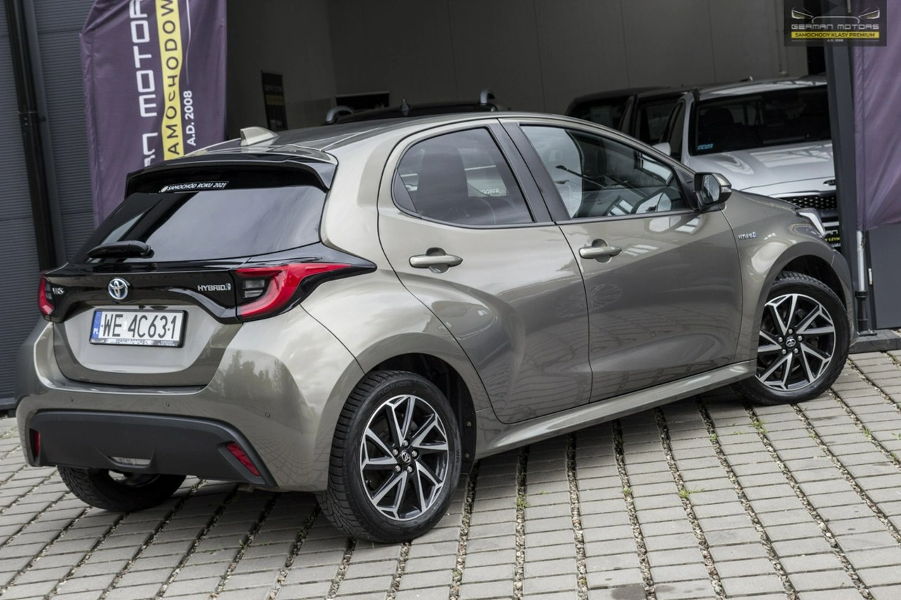 Toyota Yaris - Zdjęcie 5
