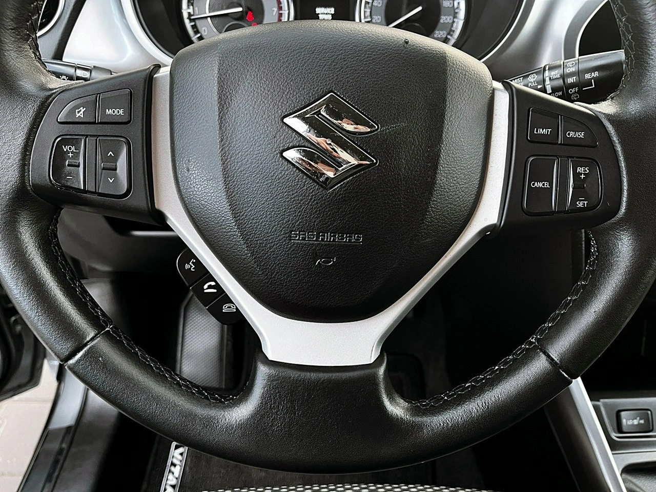 Suzuki Vitara - Zdjęcie 18