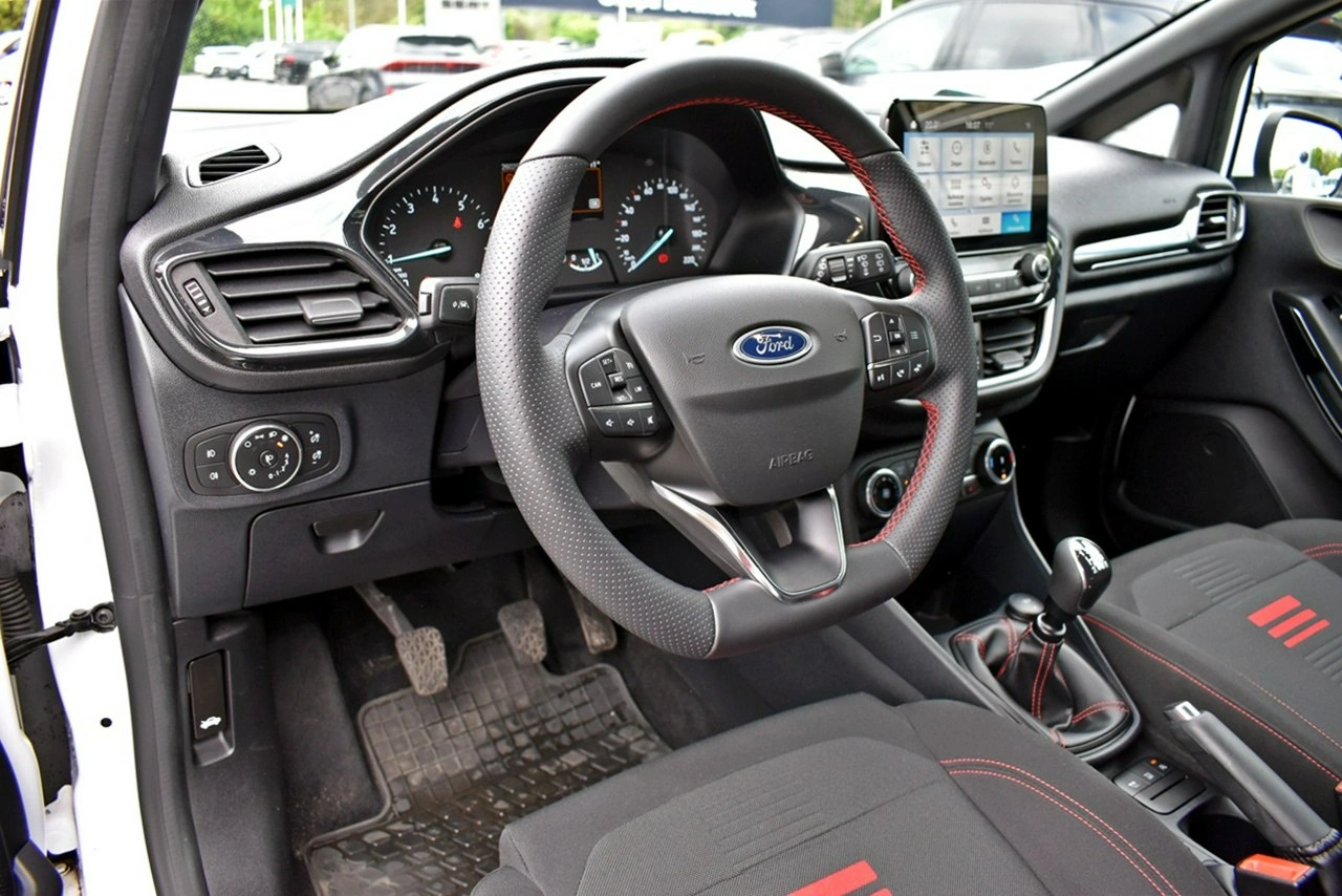 Ford Fiesta - Zdjęcie 8