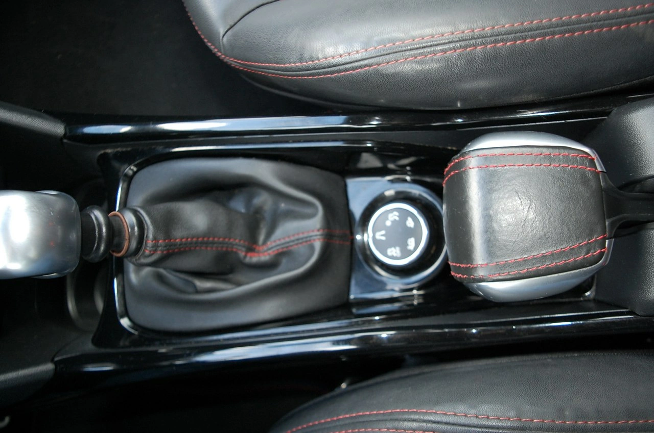 Peugeot 2008 - Zdjęcie 25