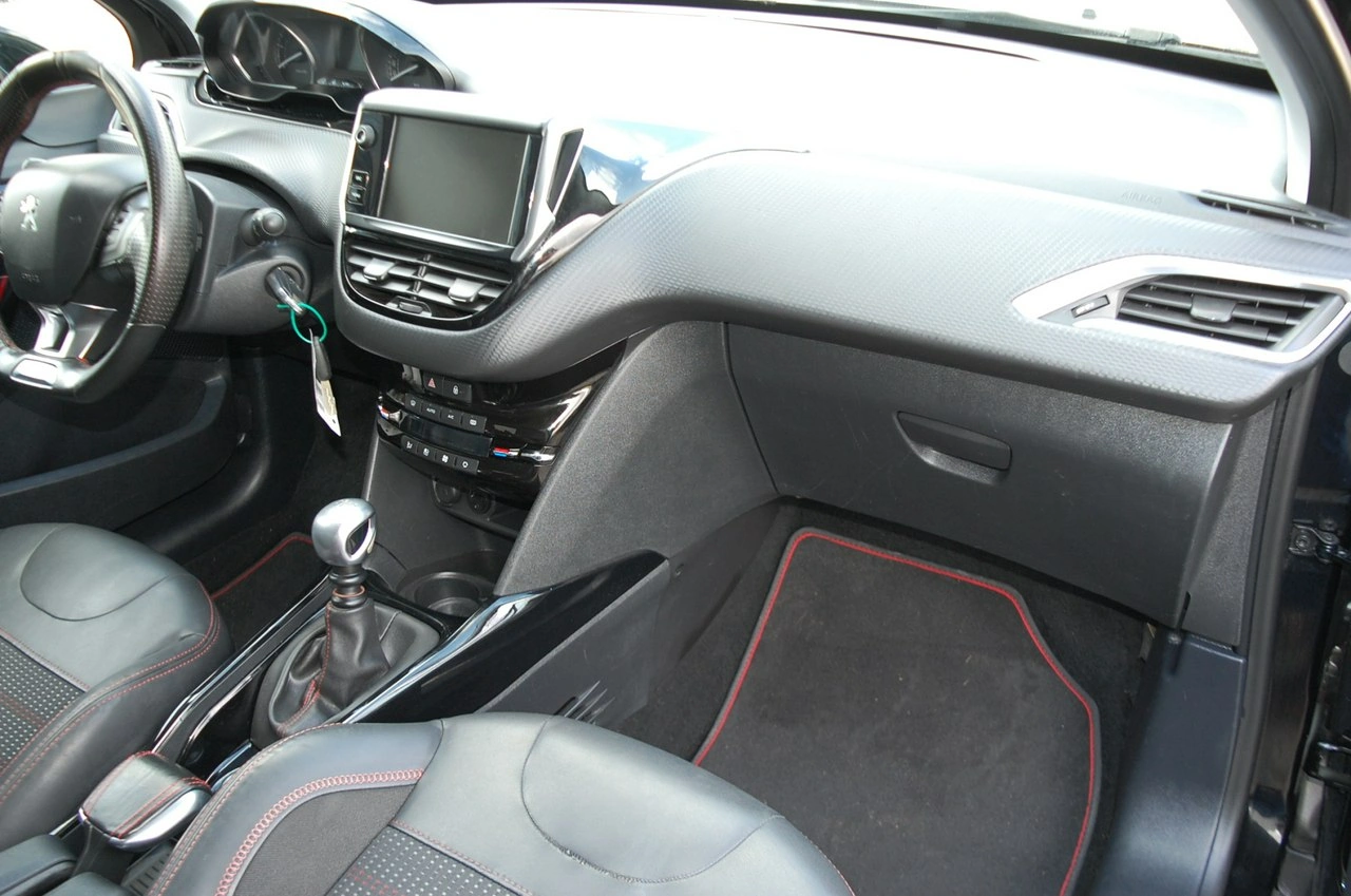 Peugeot 2008 - Zdjęcie 26
