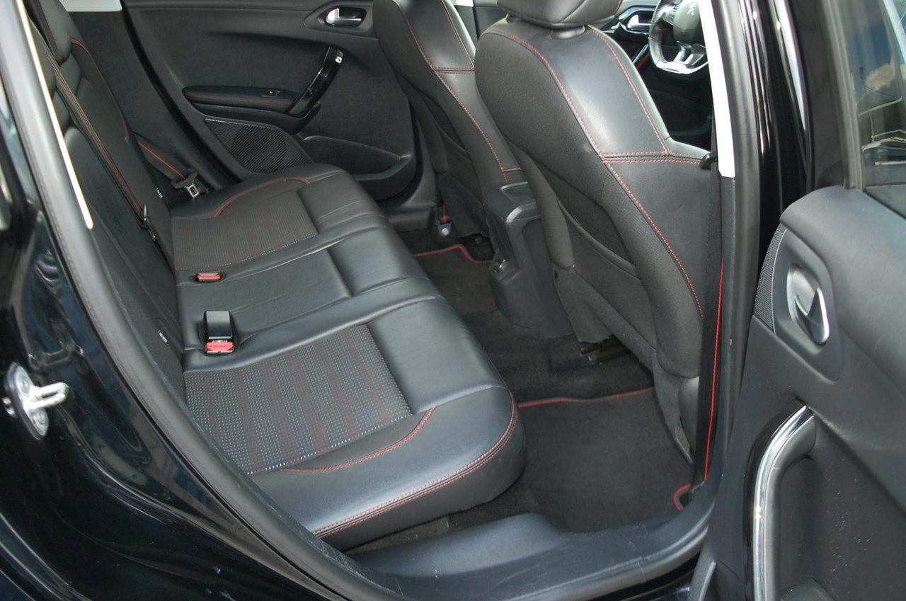 Peugeot 2008 - Zdjęcie 27