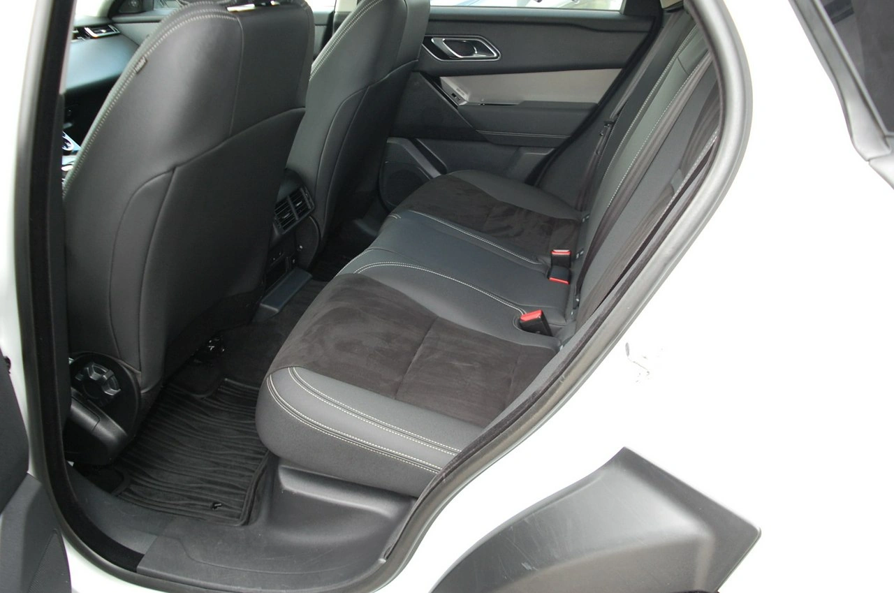Land Rover Range Rover Velar - Zdjęcie 29