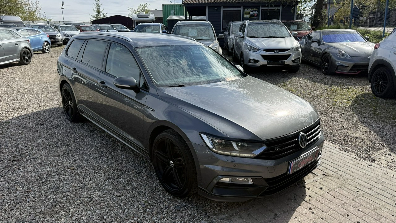 Volkswagen Passat Variant - Zdjęcie 1