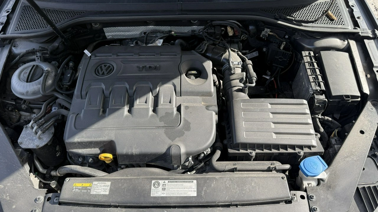 Volkswagen Passat Variant - Zdjęcie 39