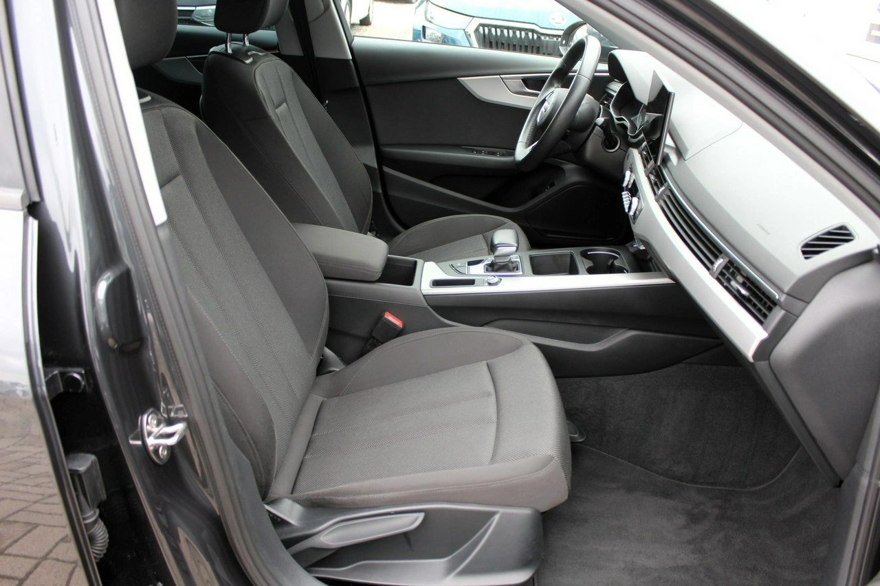 Audi A4 - Zdjęcie 10
