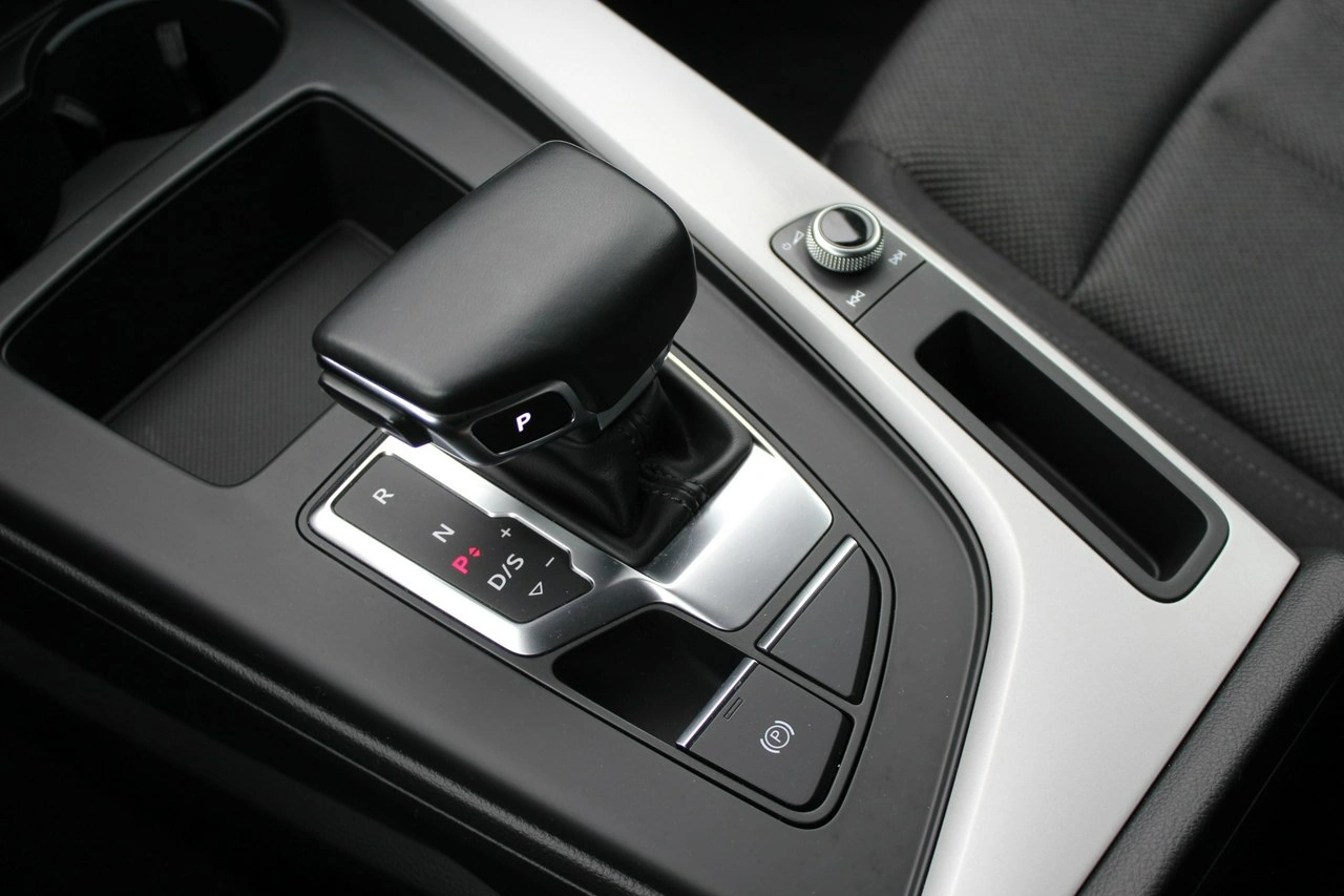 Audi A4 - Zdjęcie 21