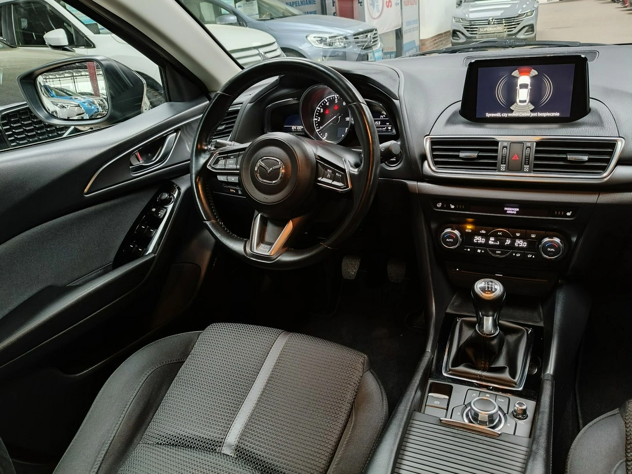 Mazda 3 - Zdjęcie 16