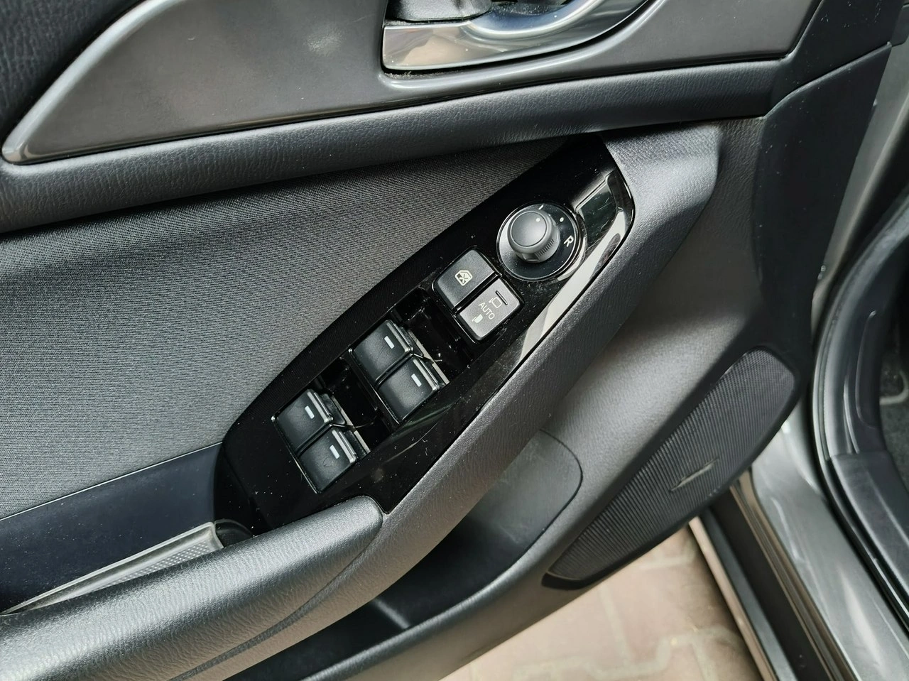 Mazda 3 - Zdjęcie 17