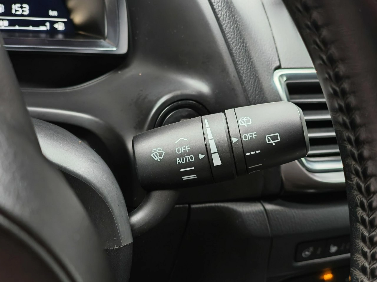 Mazda 3 - Zdjęcie 25
