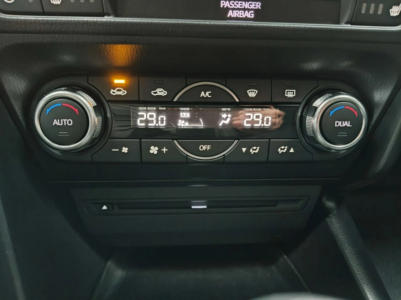 Mazda 3 - Zdjęcie 28