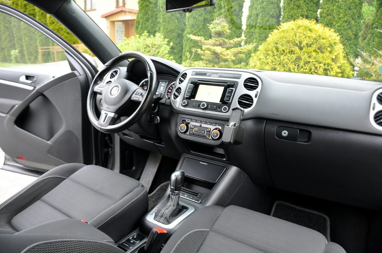 Volkswagen Tiguan - Zdjęcie 24