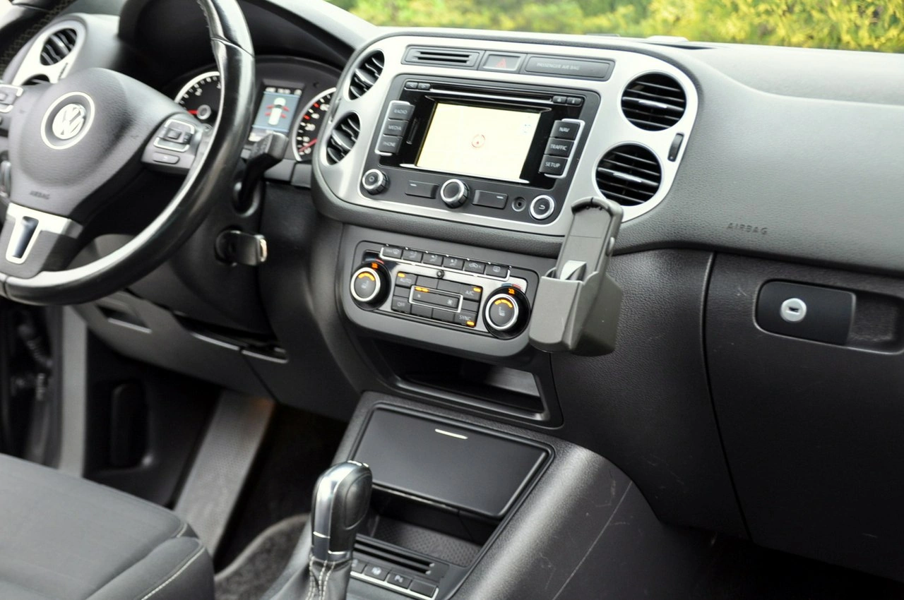Volkswagen Tiguan - Zdjęcie 26
