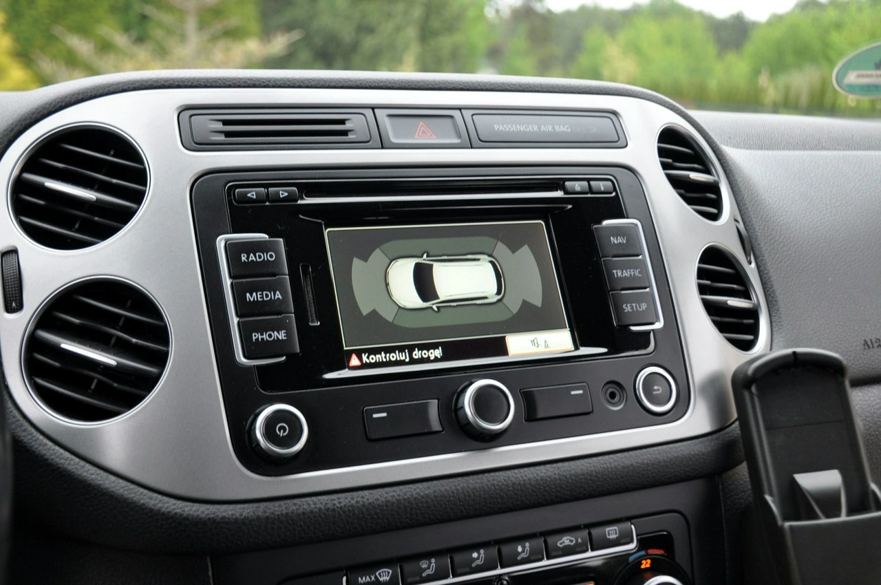 Volkswagen Tiguan - Zdjęcie 31