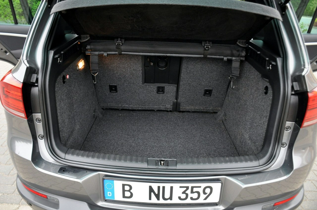 Volkswagen Tiguan - Zdjęcie 37