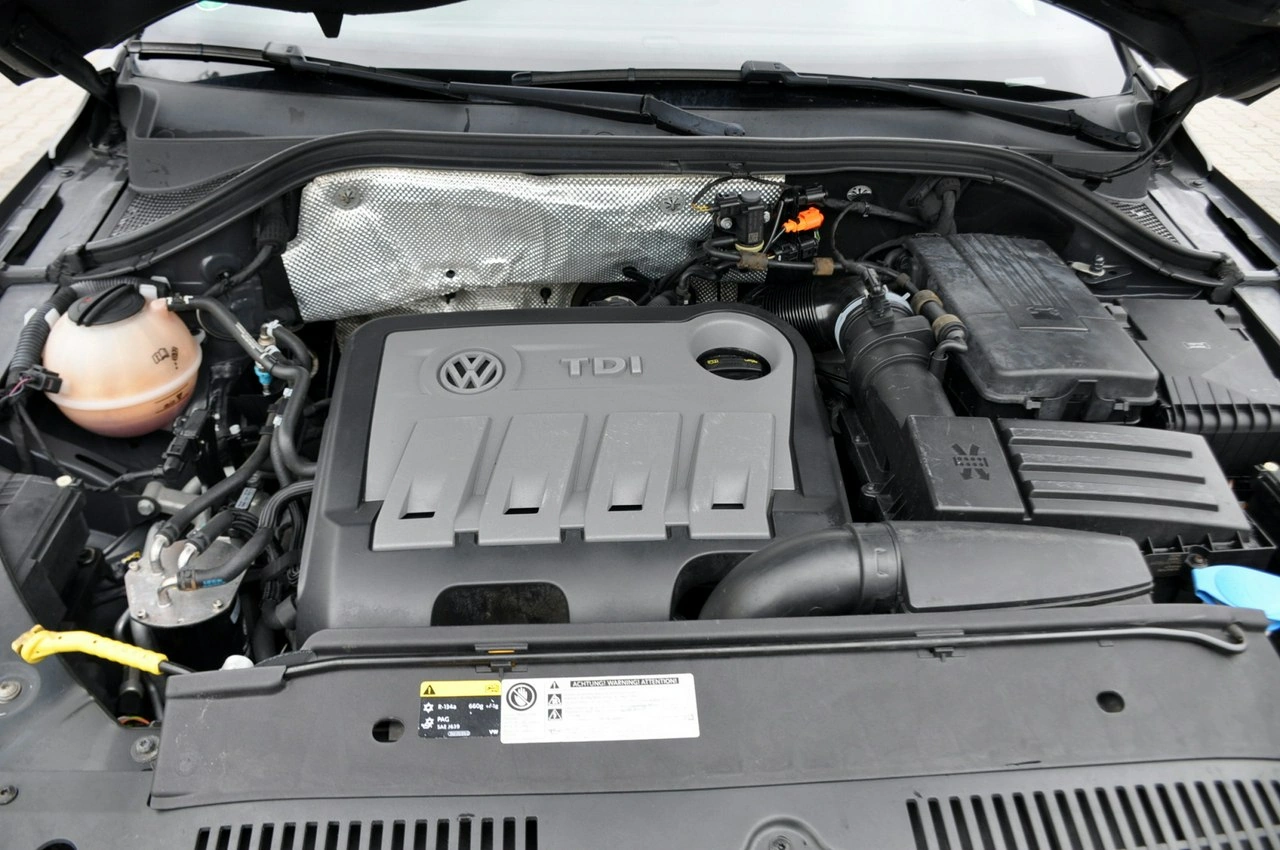 Volkswagen Tiguan - Zdjęcie 38