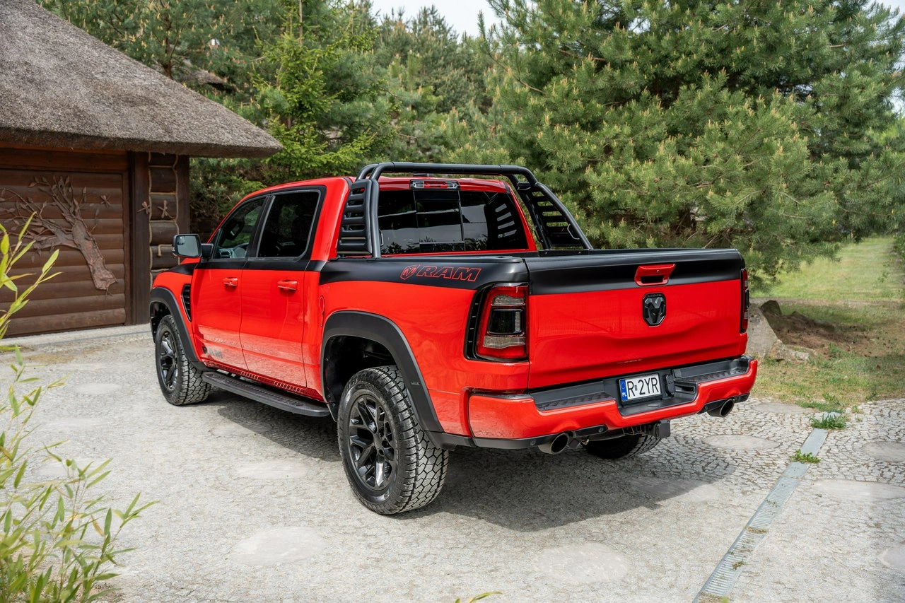 RAM 1500 - Zdjęcie 1