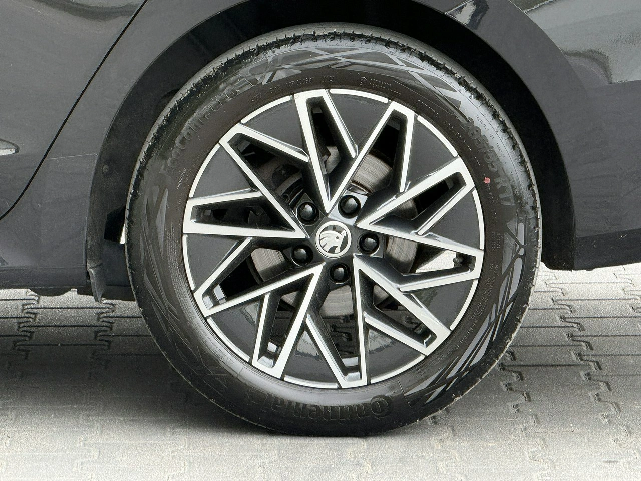Skoda Octavia - Zdjęcie 10