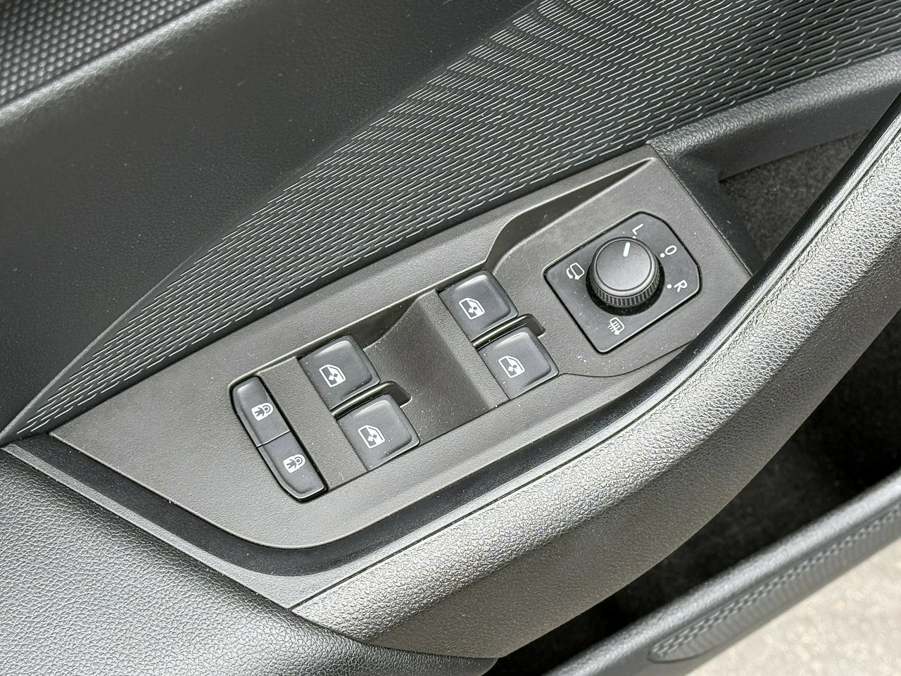 Skoda Octavia - Zdjęcie 17