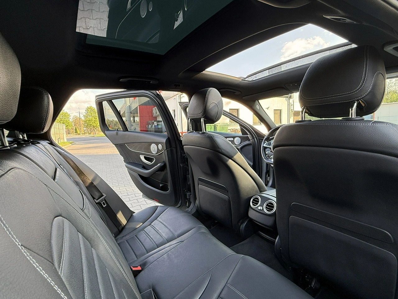 Mercedes C 250 - Zdjęcie 10