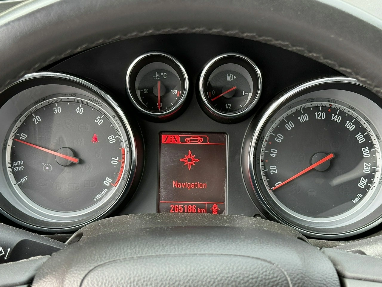 Opel Insignia - Zdjęcie 14