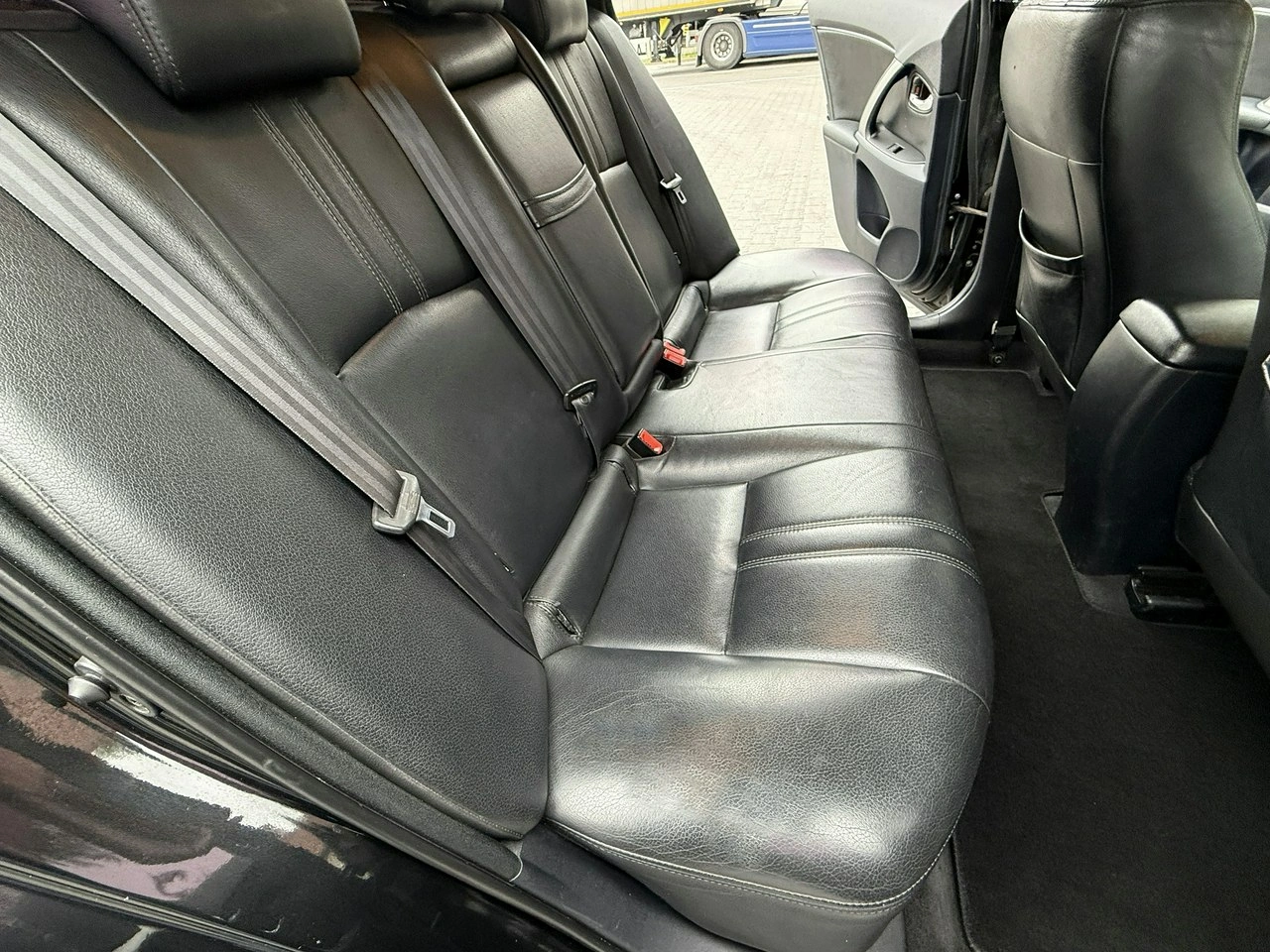 Toyota Avensis - Zdjęcie 43