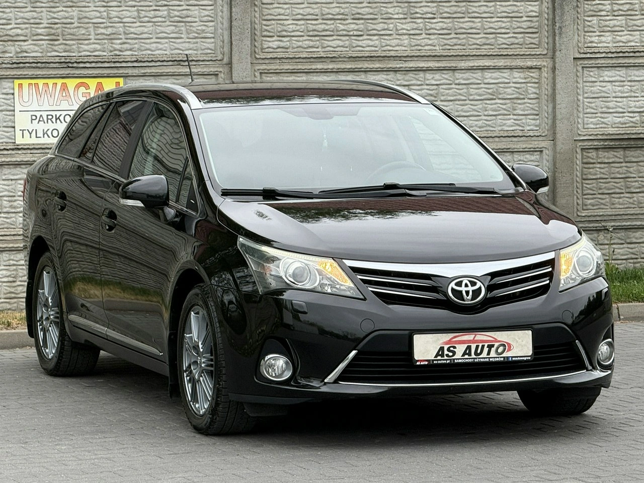 Toyota Avensis - Zdjęcie 1