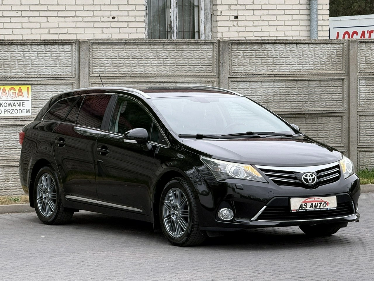 Toyota Avensis - Zdjęcie 25