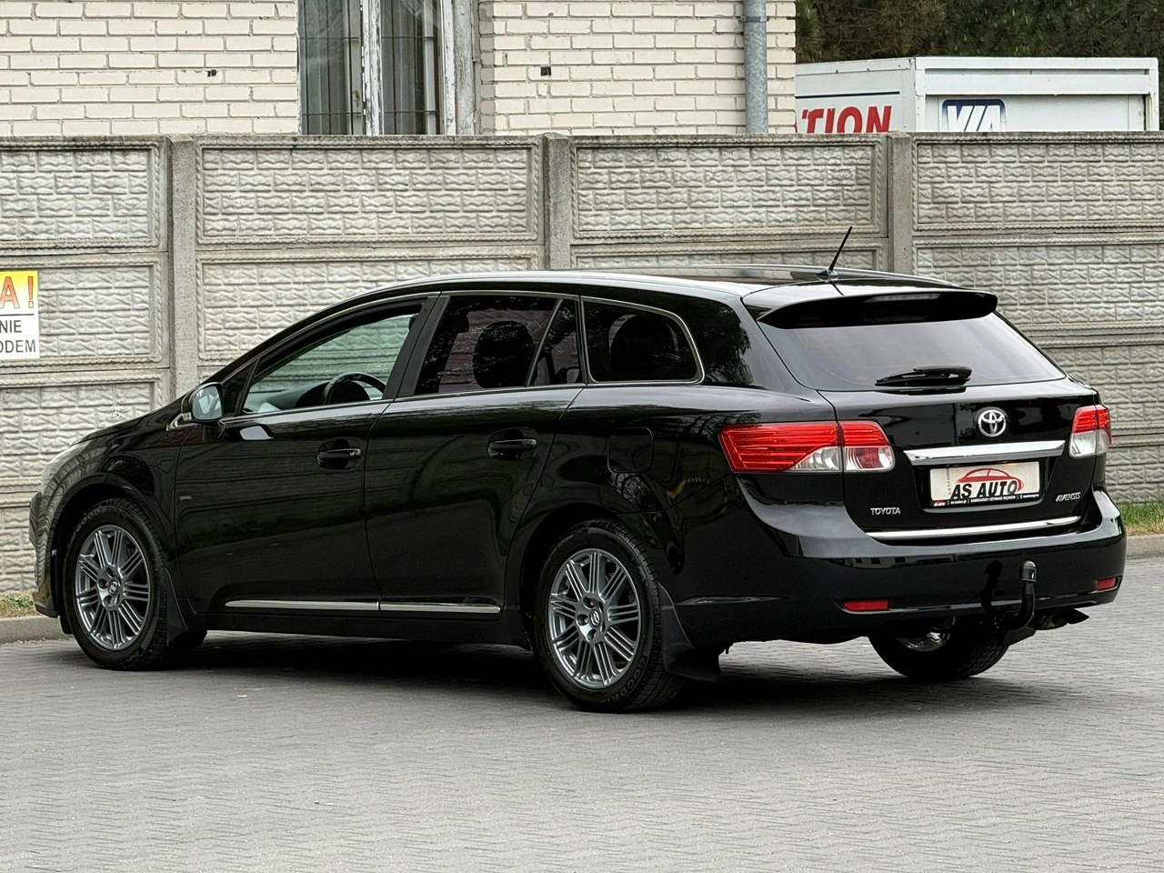 Toyota Avensis - Zdjęcie 31