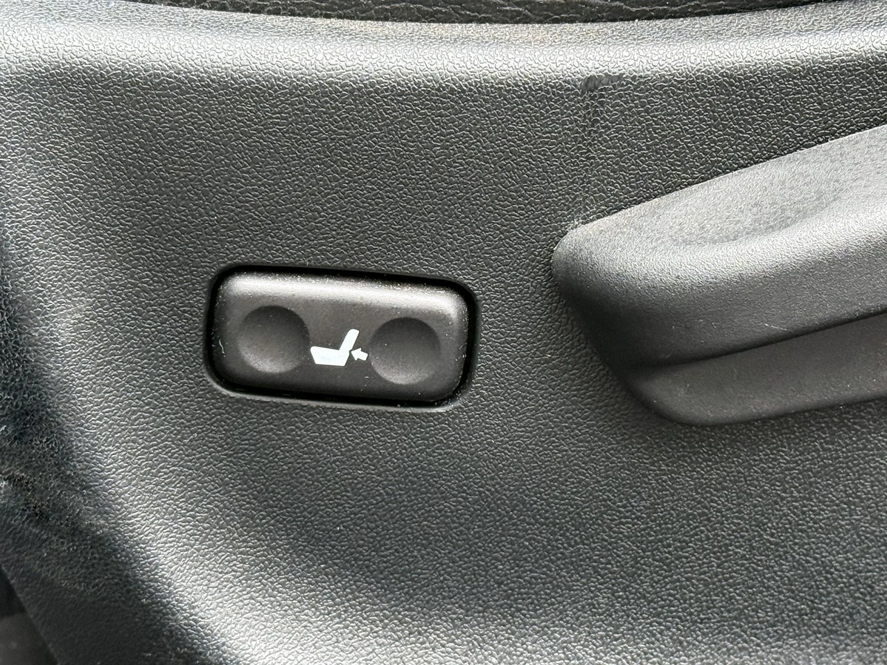 Toyota Avensis - Zdjęcie 18