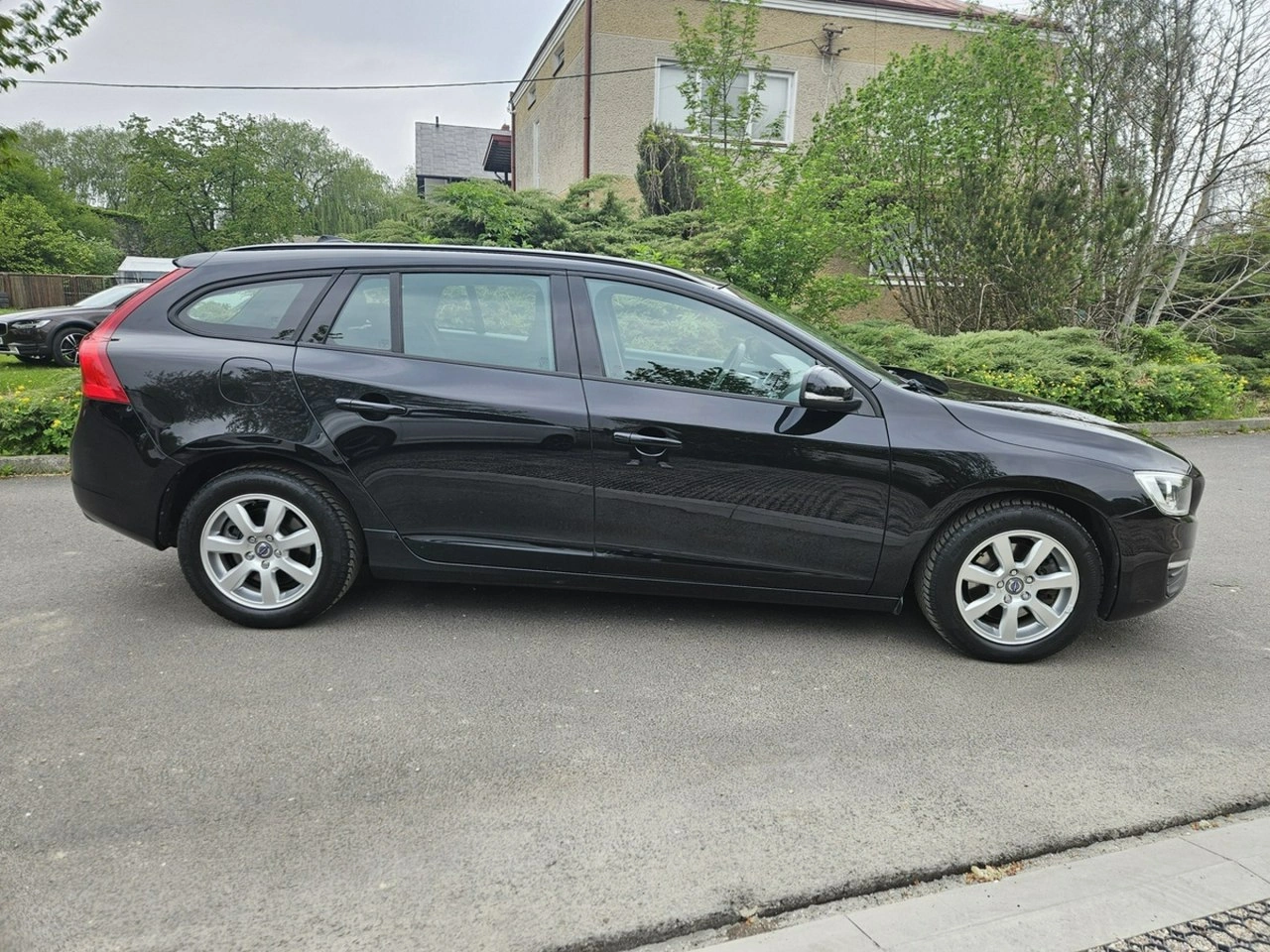 Volvo V60 - Zdjęcie 4