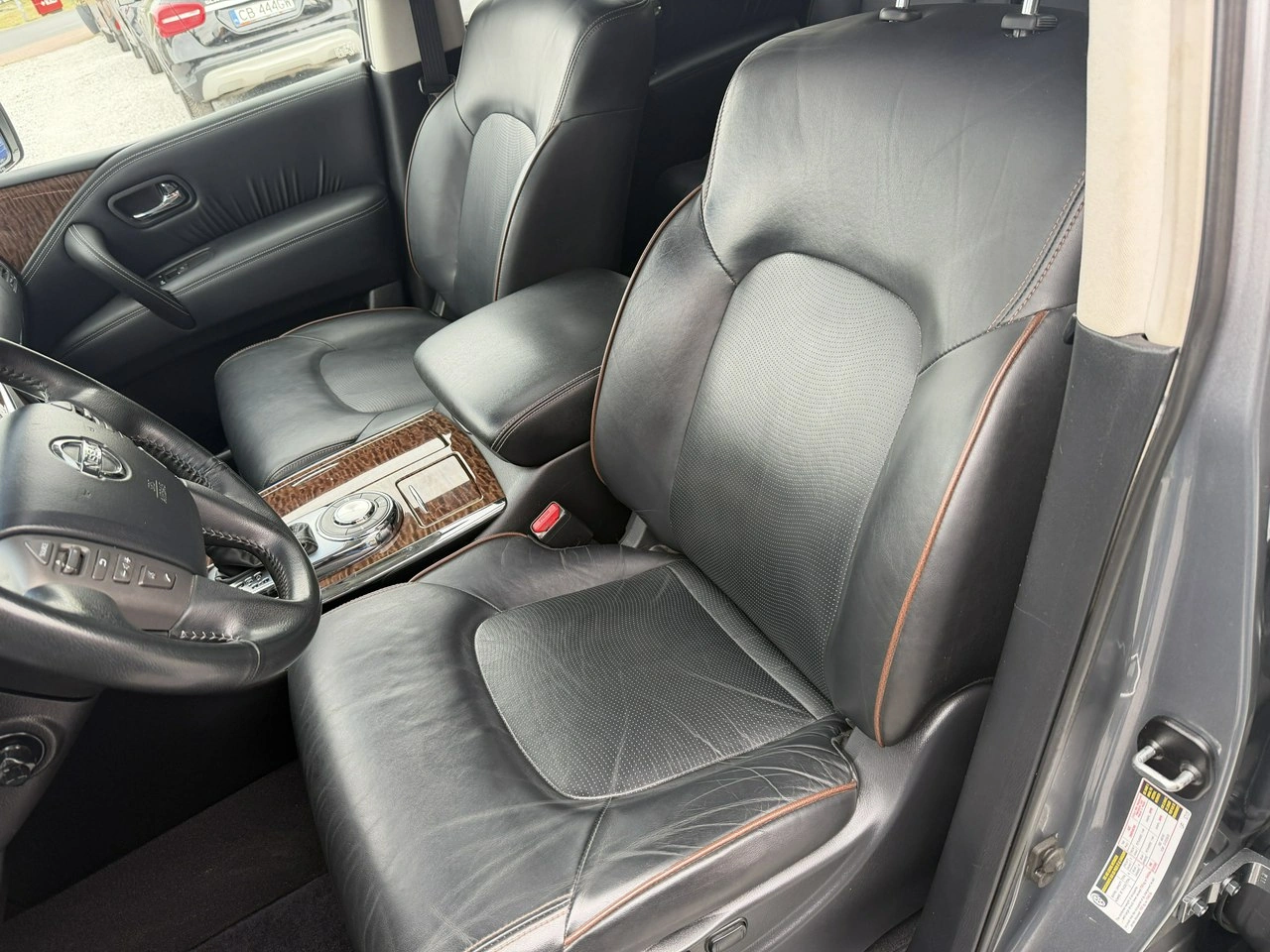 Nissan Armada - Zdjęcie 12