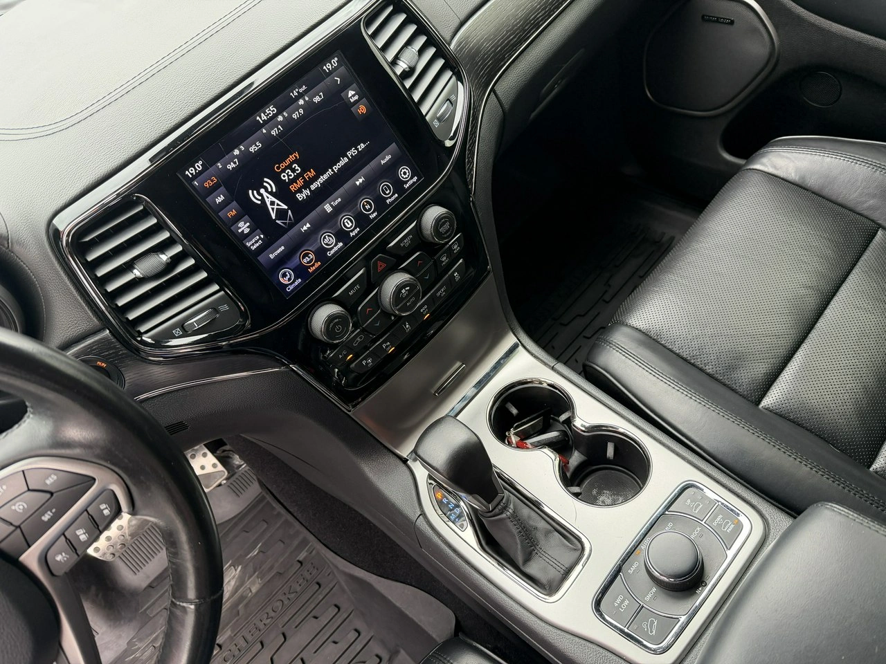Jeep Grand Cherokee - Zdjęcie 18