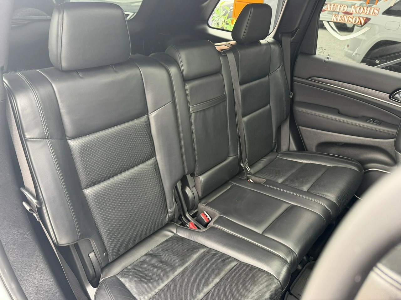 Jeep Grand Cherokee - Zdjęcie 30