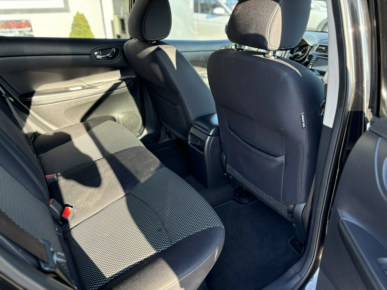 Nissan Pulsar - Zdjęcie 22