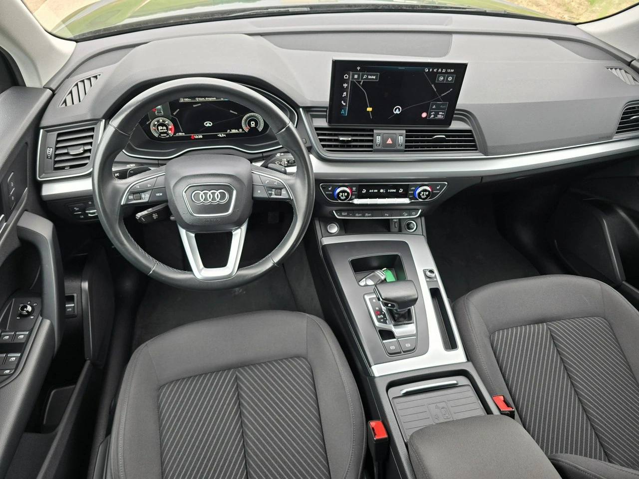 Audi Q5 - Zdjęcie 9